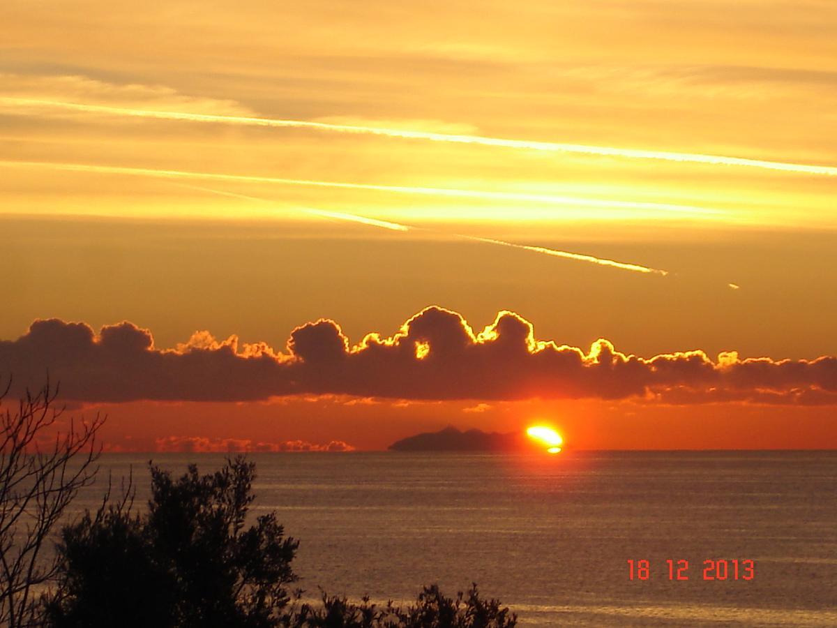 Hotel Cyrnea Bastia  Bagian luar foto